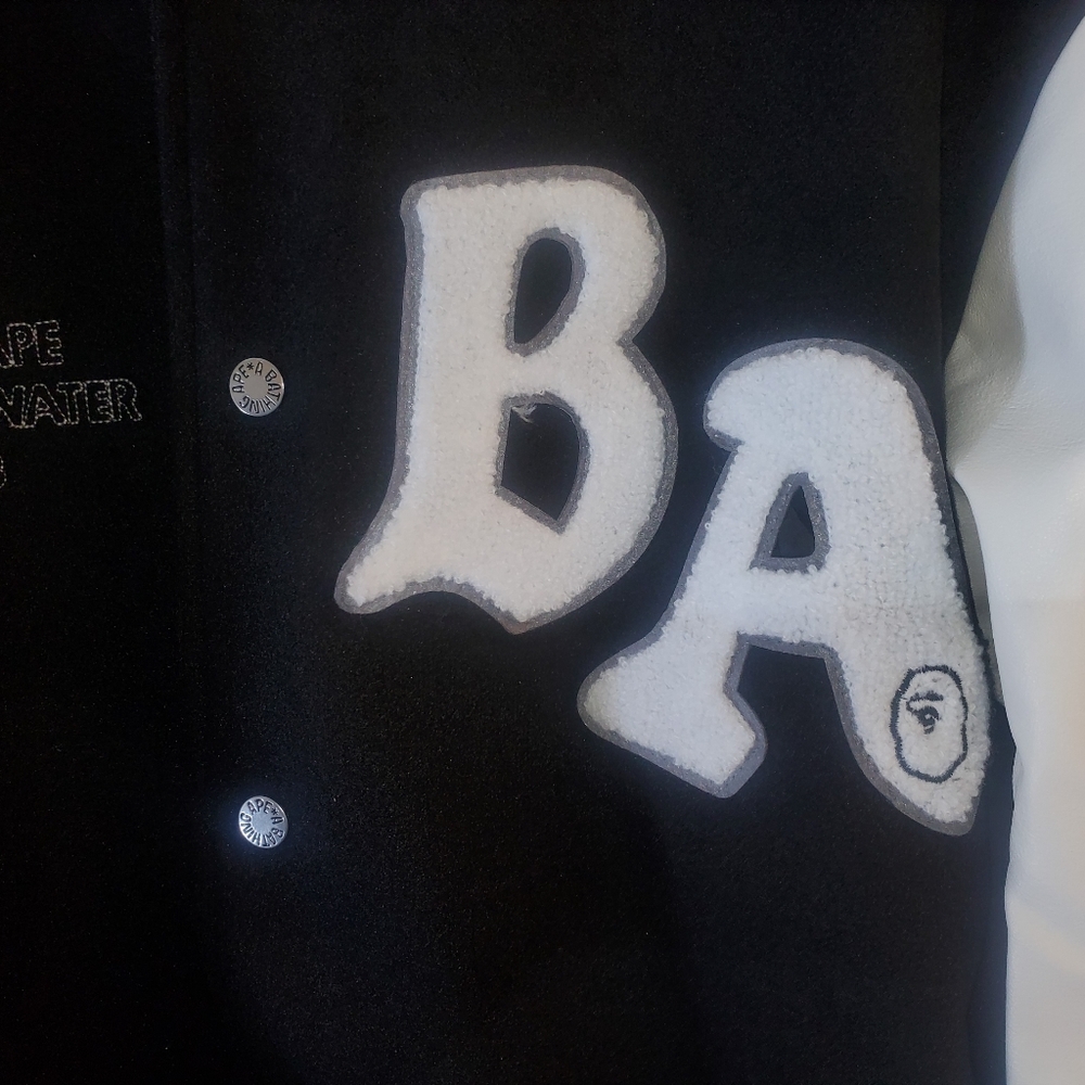 Bape varsity jacket - Picture 2 of 10